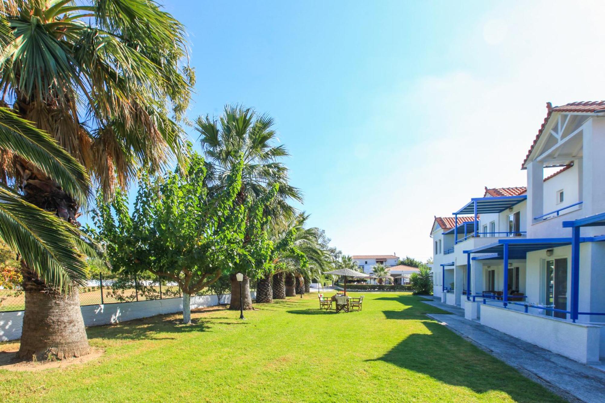 Ostria Aparthotel Agia Paraskevi  Ngoại thất bức ảnh
