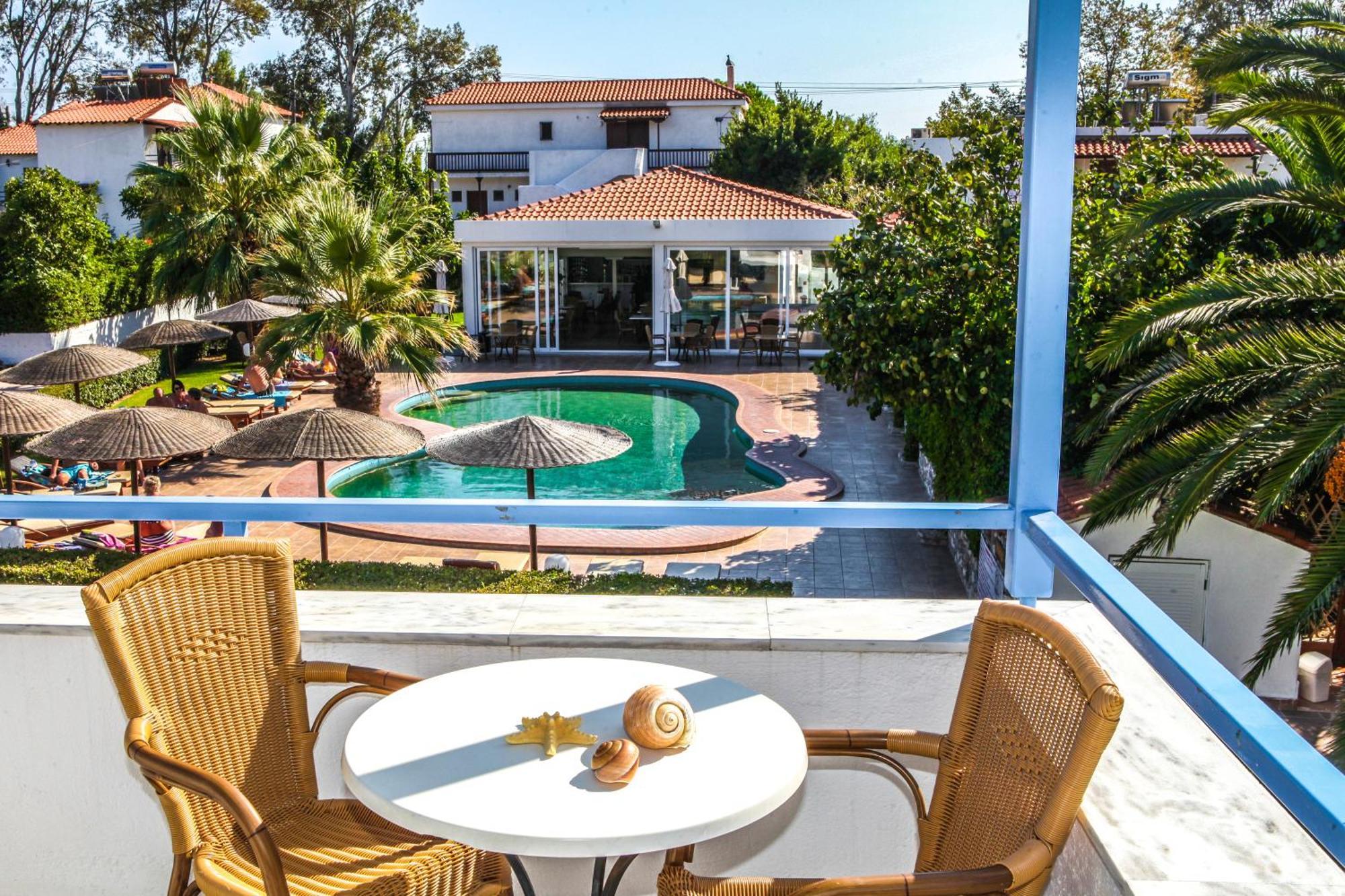 Ostria Aparthotel Agia Paraskevi  Ngoại thất bức ảnh