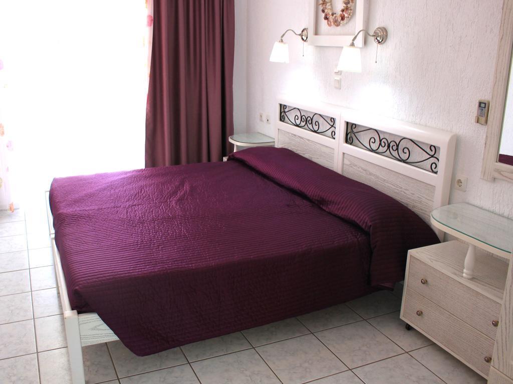 Ostria Aparthotel Agia Paraskevi  Ngoại thất bức ảnh